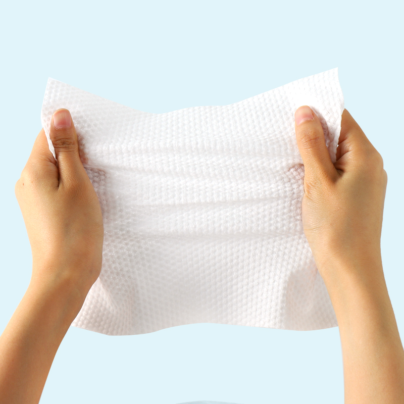 Disposable face towel